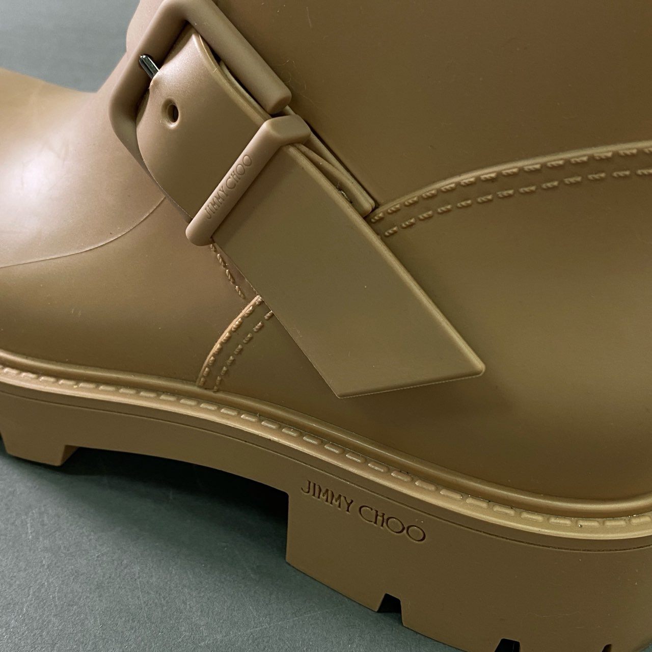 7b7 定価￥64,900 JIMMY CHOO ジミーチュウ YAEL FLAT ヤエルフラット レインブーツ 35 ベージュ イタリア製 シューズ