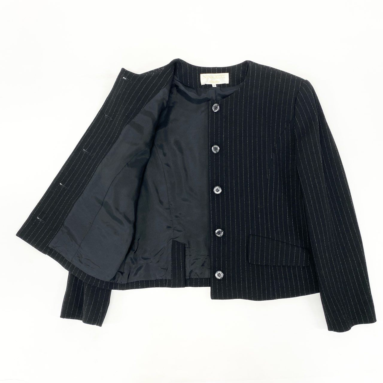 15K18 《美品》 NINA RICCI Atelier ニナリッチ ノーカラージャケット ストライプ柄 ウールブレンド フォーマル レディース 女性用 13 ブラックu02t