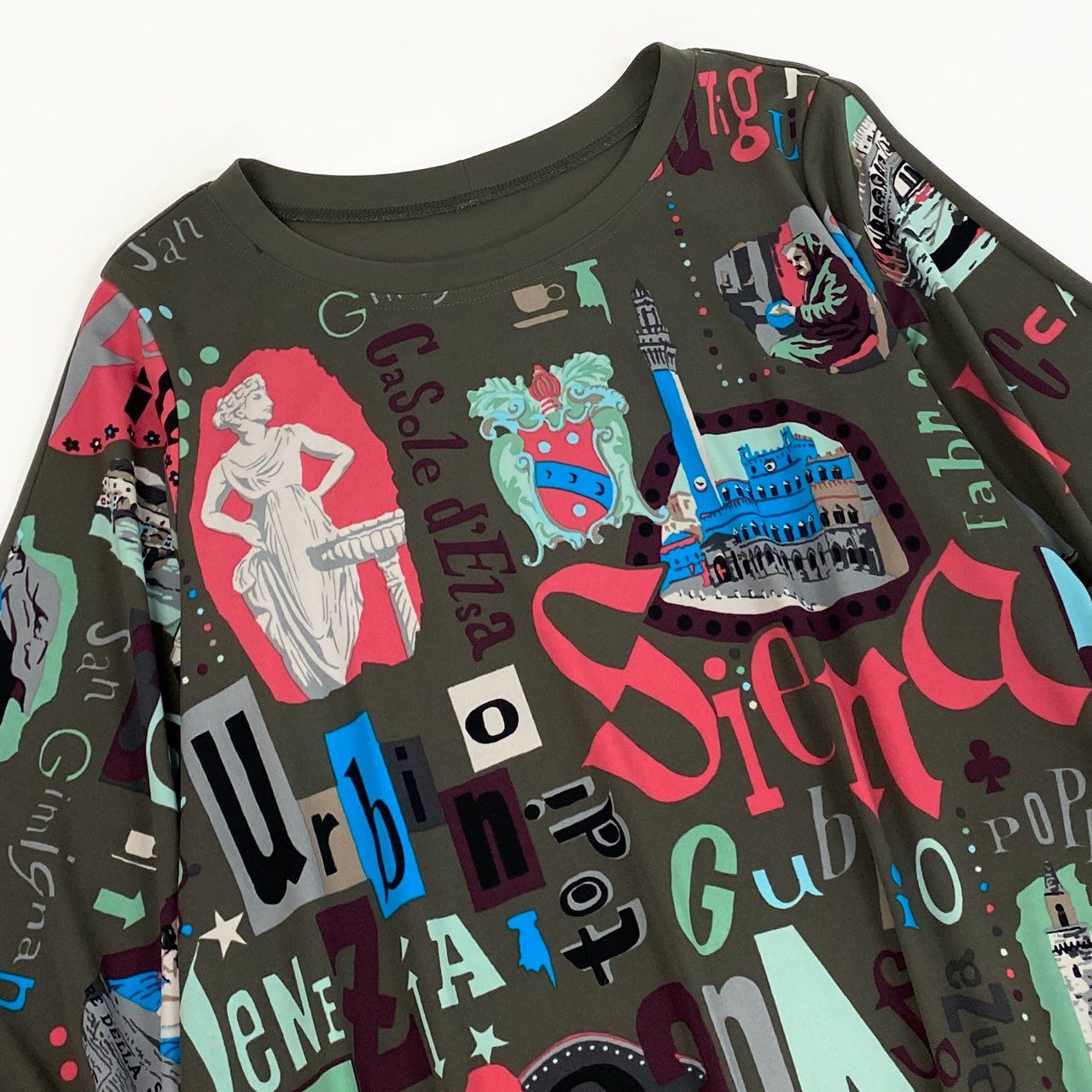 2k19 TOKUKO 1er VOL トクコプルミエヴォル 全面プリント ロングワンピース 半袖ワンピース 伸縮ストレッチ 9 カーキ系 レディースu02t