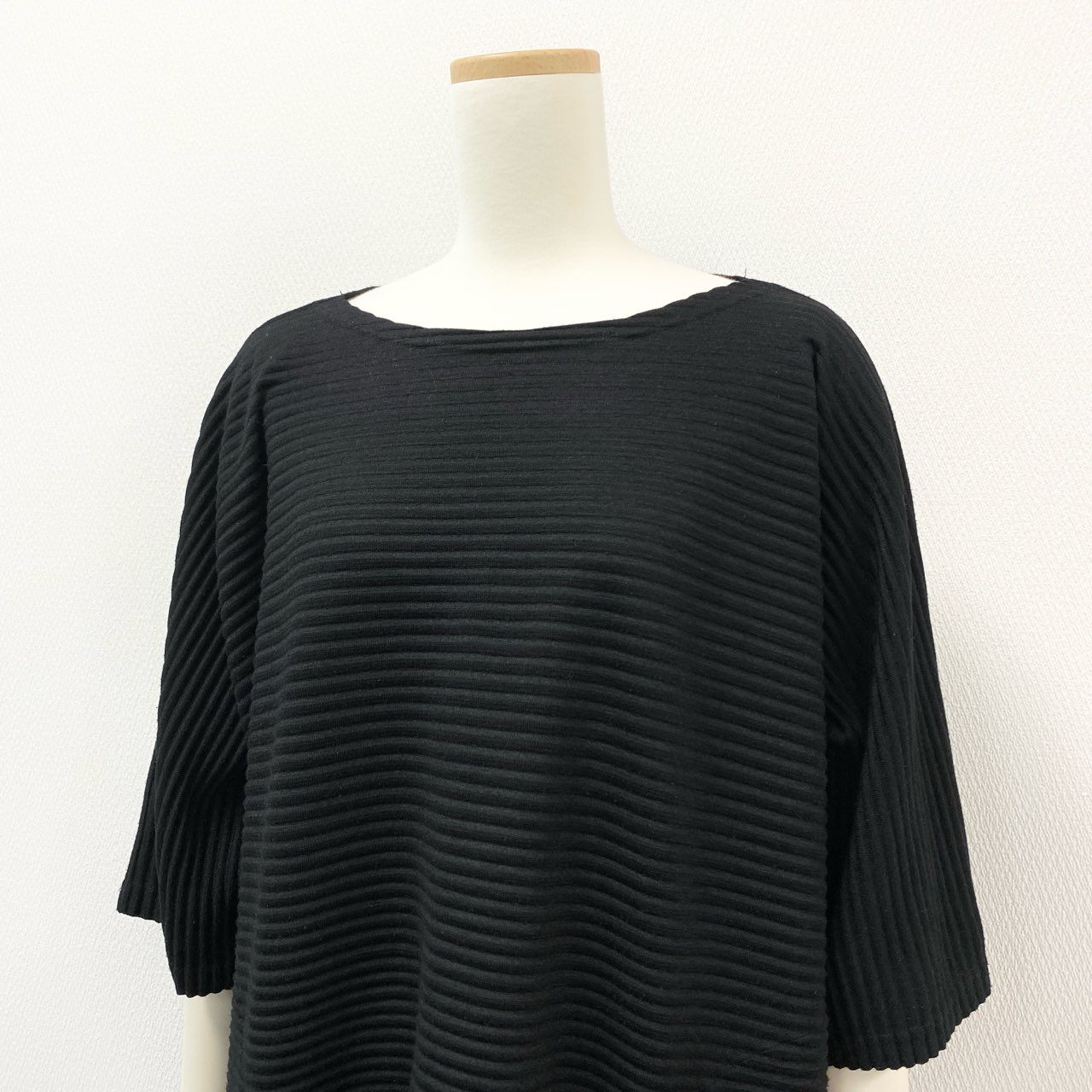 72j15 ISSEY MIYAKE me イッセイミヤケ ミー ニットチュニック ボックスシルエット MI71JT373 ブラック レディースu02t