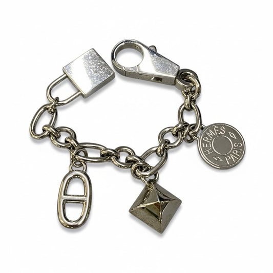 c4 HERMES エルメス アミュレット4 オルガ メタルチャーム 4連 カデナ シェーヌダンクル ユニセックスk02i