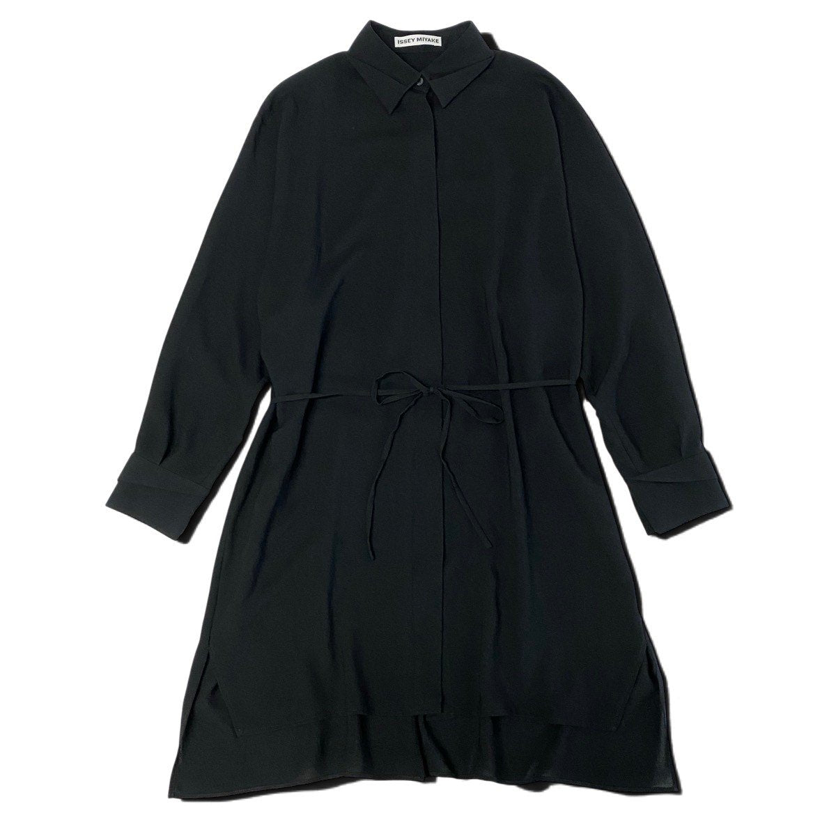 j16 【美品】ISSEY MIYAKE シャツワンピース ウエストリボン 日本製 IM31FJ006 2サイズ ブラック レディース 女性用u02t