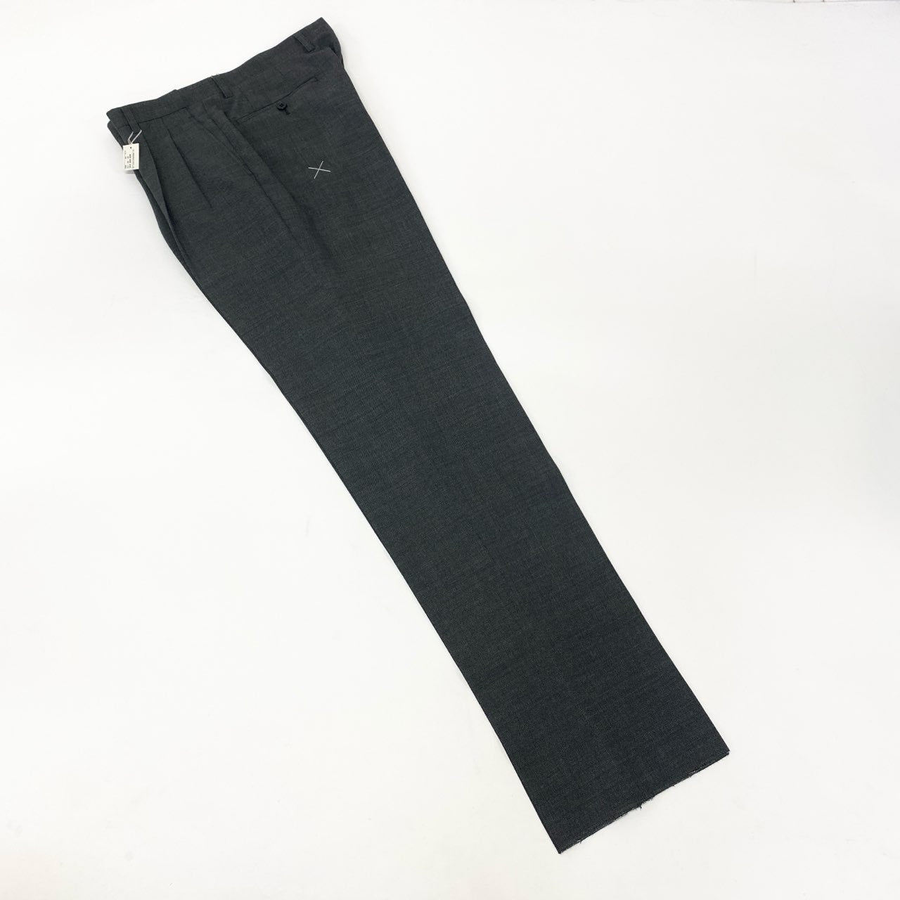 19k27 A.V.V HOMME アーヴェヴェ セットアップスーツ ダブルブレスト メンズ 紳士服 ビジネス フォーマル 96 AB5 グレー ウール100％u02t