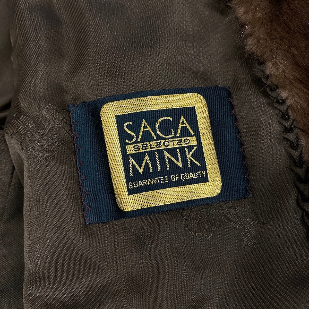 52f10 SAGA MINK サガミンク 金サガ 袖段デザイン パステルミンク ファーコート サイズF 茶系 最高級本毛皮 Mink Fur Coatt18r
