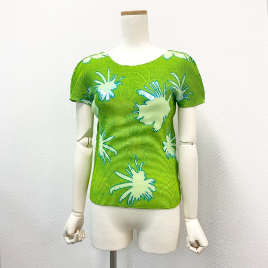 56j20 《美品》ISSEY MIYAKE me イッセイミヤケ ミー ワッフルプリーツカットソー 半袖カットソー シルエットプリント MI41FK516 F グリーン ブルー レディースu02t