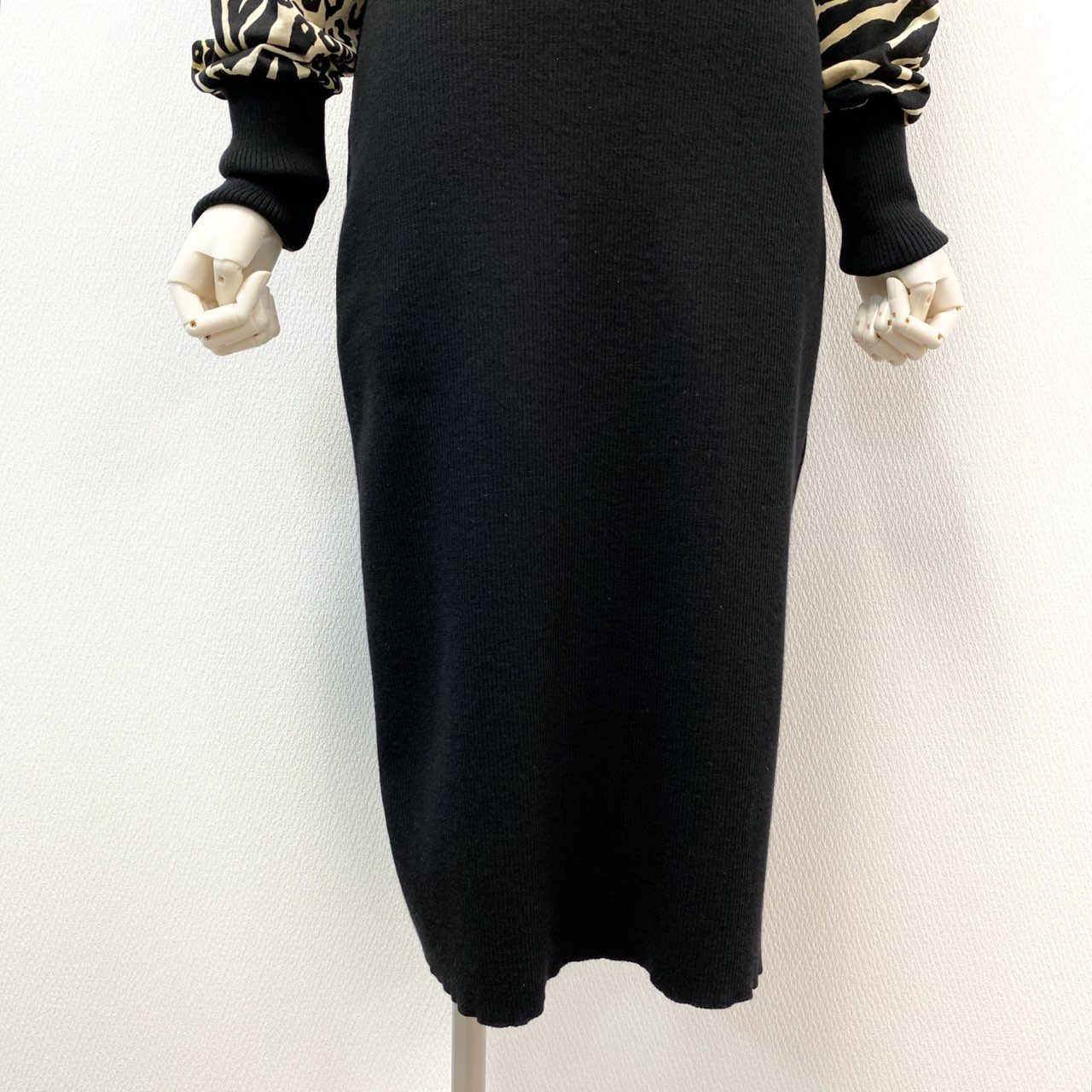 59k1 LEONARD レオナール イタリア製 レオパード柄 長袖 ハイネック ニットワンピース ドレス ブラック ウール シルク レディースo07t