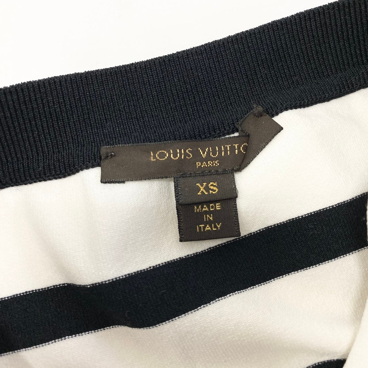 11d27 LOUIS VUITTON ルイヴィトン リボン ニットカットソー ノースリーブニット ストライプ柄 イタリア製 サイズXS ホワイト ブラック シルク コットン レディース 女性用u02t