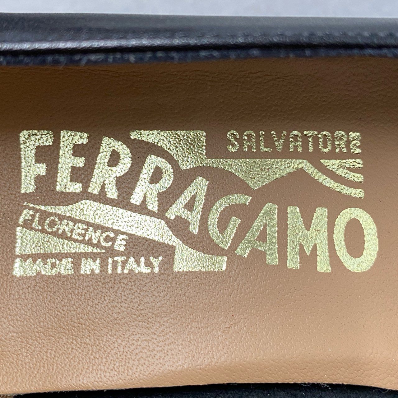 1f11 Salvatore Ferragamo サルヴァトーレフェラガモ ヴァラリボン スムースレザー パンプス レザーパンプス サイズ5D ブラック レディース 女性用 靴