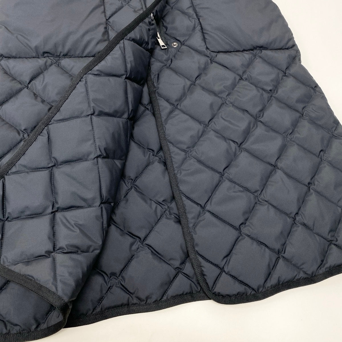 77g23 【未使用タグ付】 MONCLER モンクレール 定価 \236,500 Butor Vest  ロング ダウンベスト I20931A00072 サイズ0 ブラック レディースt18r