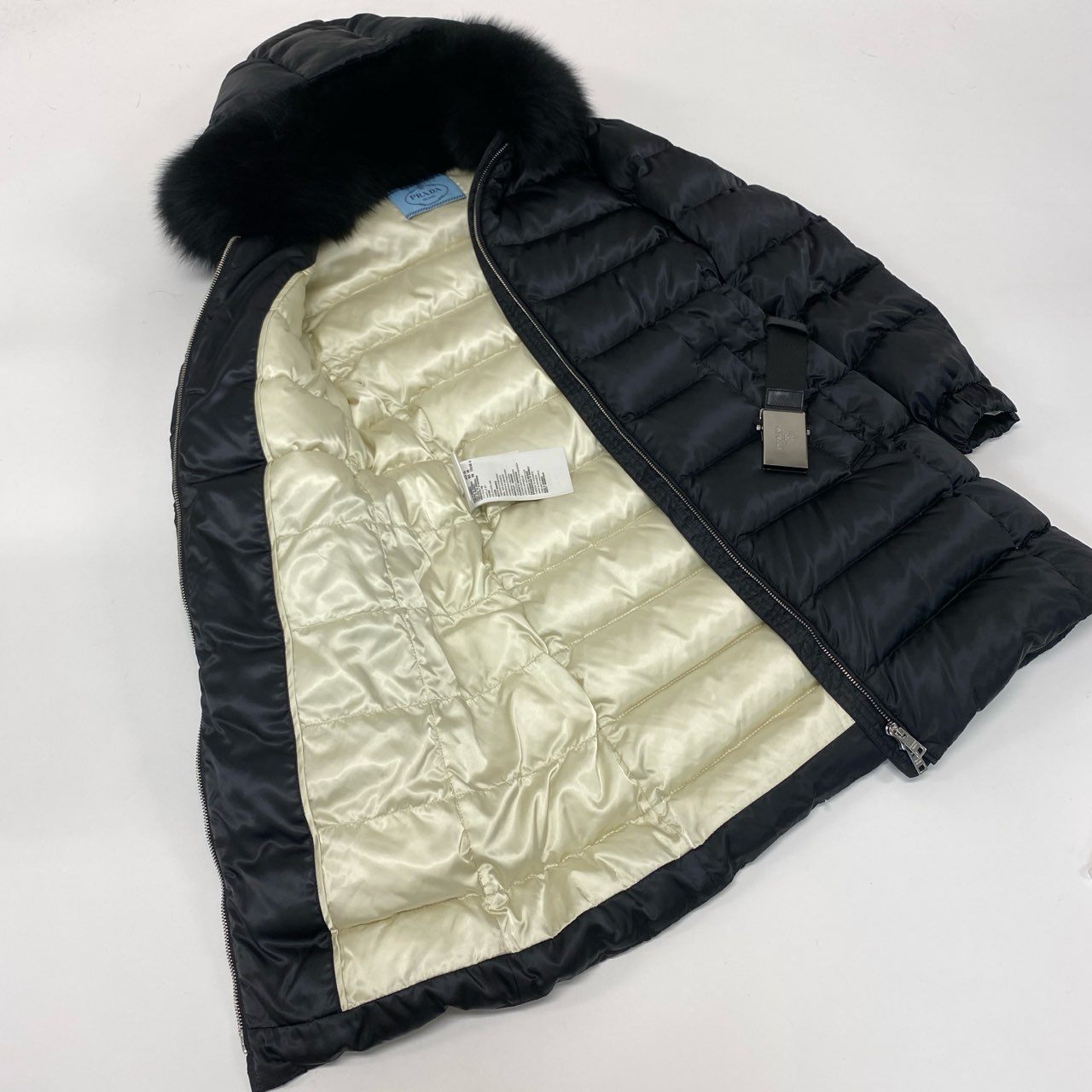 57L8《極美品》 PRADA プラダ ブルーフォックスファー ダウンコート 28G062 サイズ40 ブラック ホワイトグースダウン ベルト付t18r