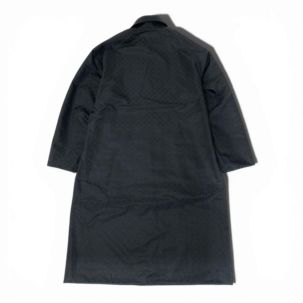 22l28 【美品】ONE GRAVITY ワングラビティ サテンオーバーコート ロングコート リバーシブル 21-234-01-010113 Mサイズ ブラック メンズo07t