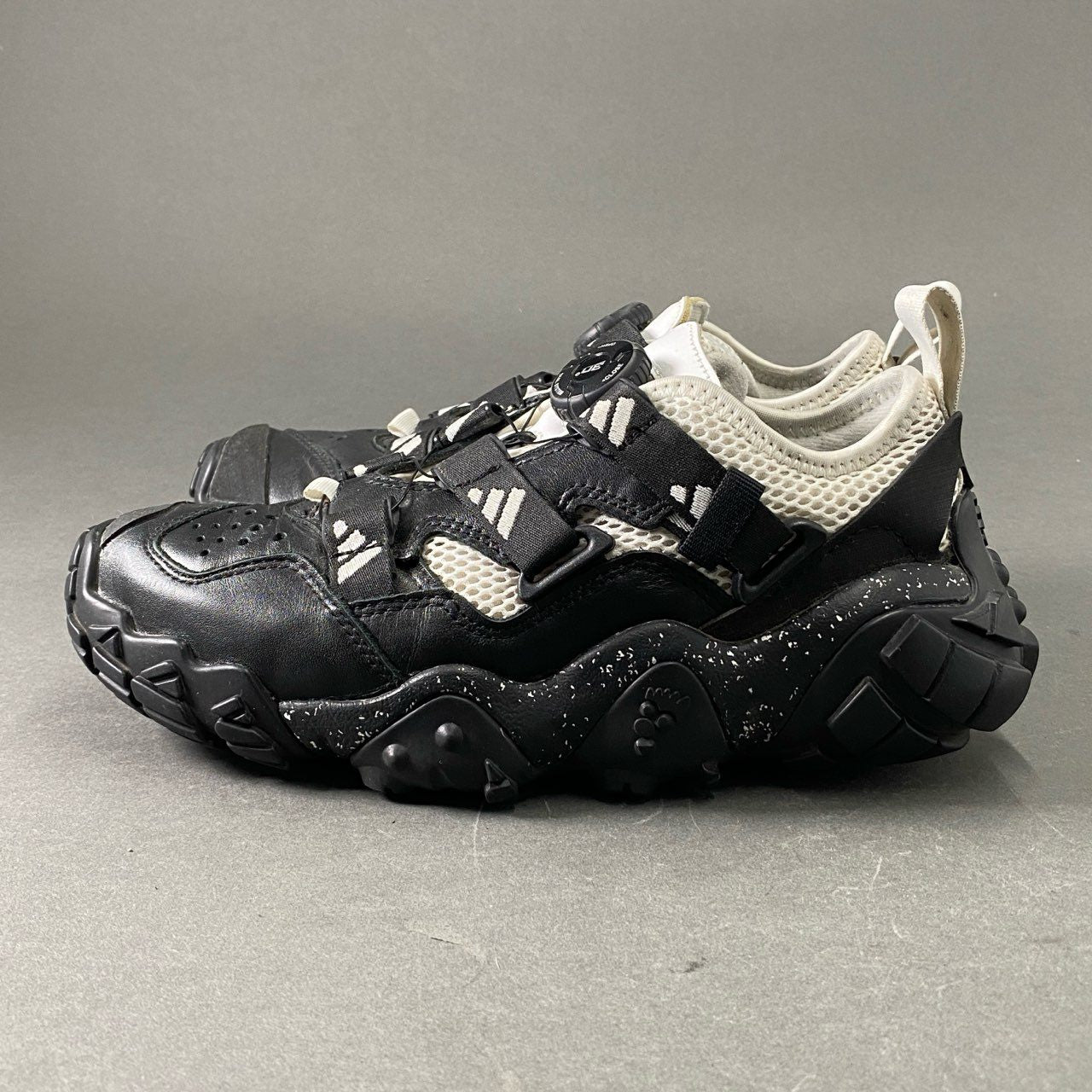 1e12 adidas アディダス × HYKE ハイク AH-002 XTA FL BOA スニーカー ダイヤルシステム FY3943 23cm ブラック