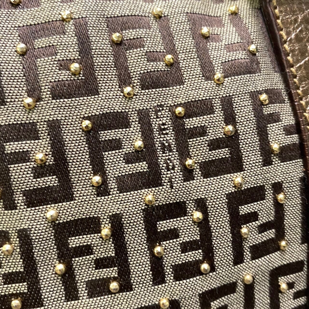 h29 FENDI ズッキーノ スタッズ ボストンバッグ ブラウン ベージュ レディース 女性用ta1