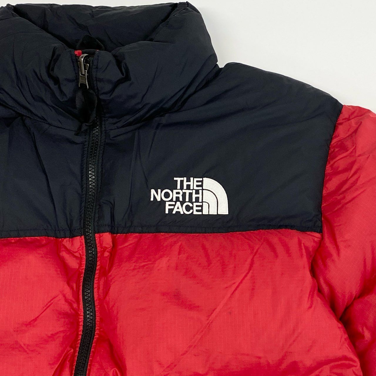 22j6 THE NORTH FACE ザ ノースフェイス 1996 RETRO NUPTSE DOWN JKT レトロ ヌプシ ダウンジャケット NF0A3C8D Mサイズ レッド ナイロン メンズo07t