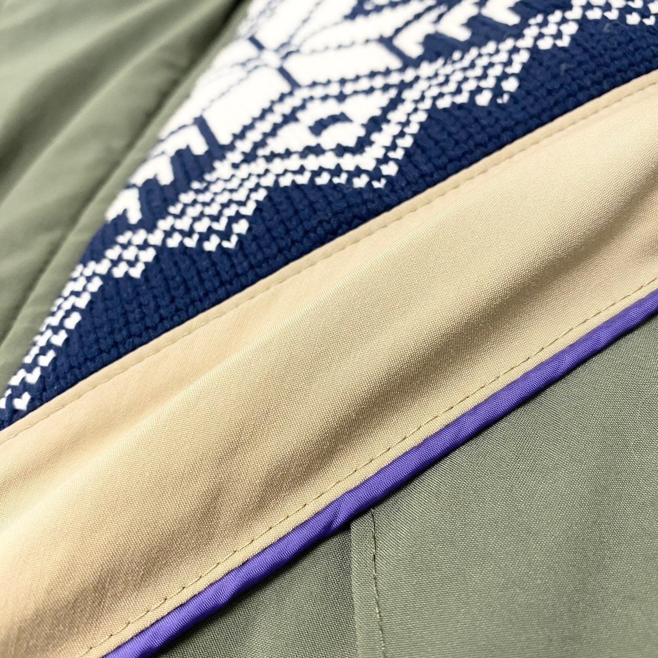 53c10 kolor カラー 24SS ニットドッキングナイロンジャケット ウェザーストレッチ ブルゾン 24SCM-G06108 1サイズ カーキ メンズ 男性用o07t