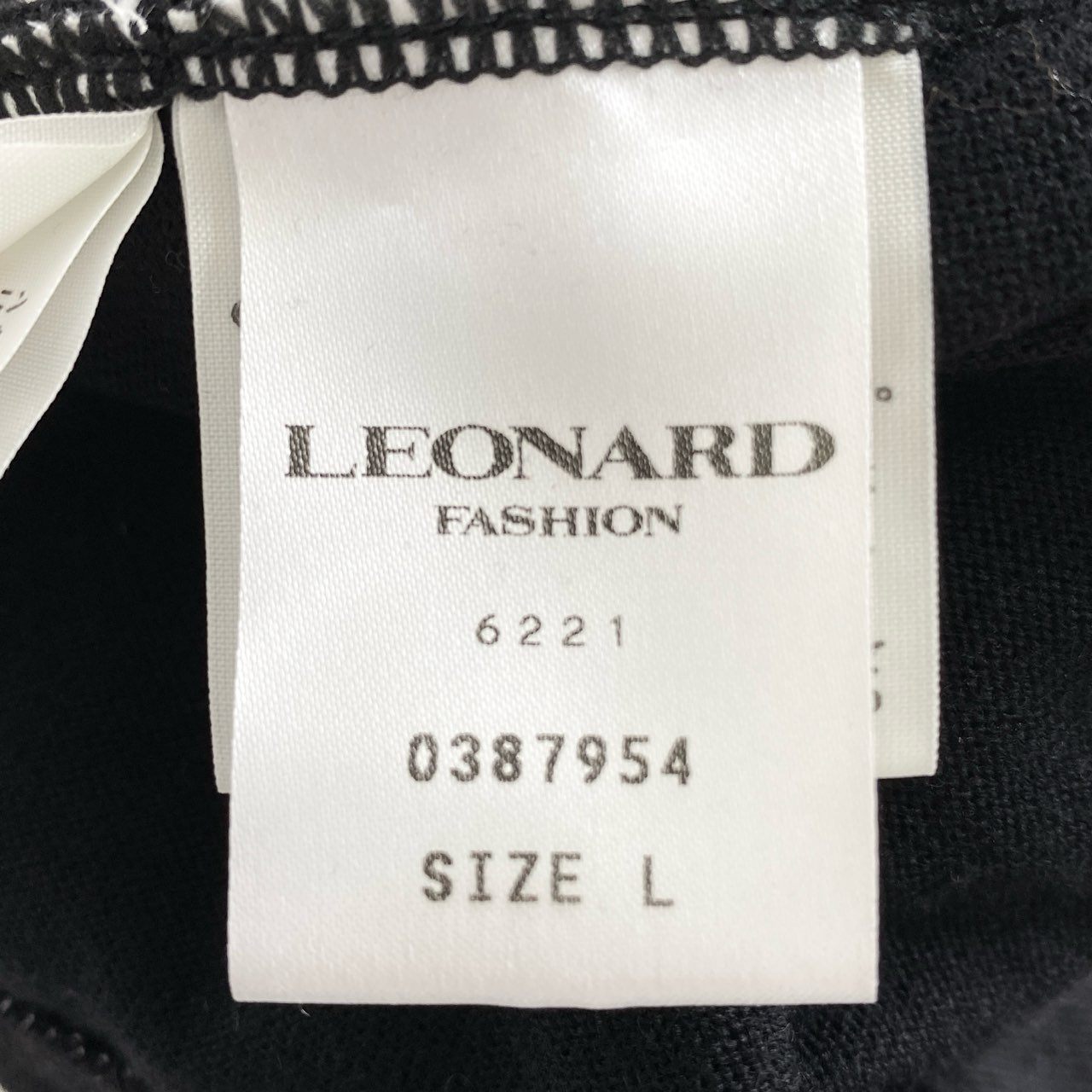 31h30 LEONARD FASHION レオナール ラインストーン装飾 カシミヤニットベスト ノースリーブトップス 美しいプリント切替 0387954 サイズL ブラック カシミヤ100％ レディース