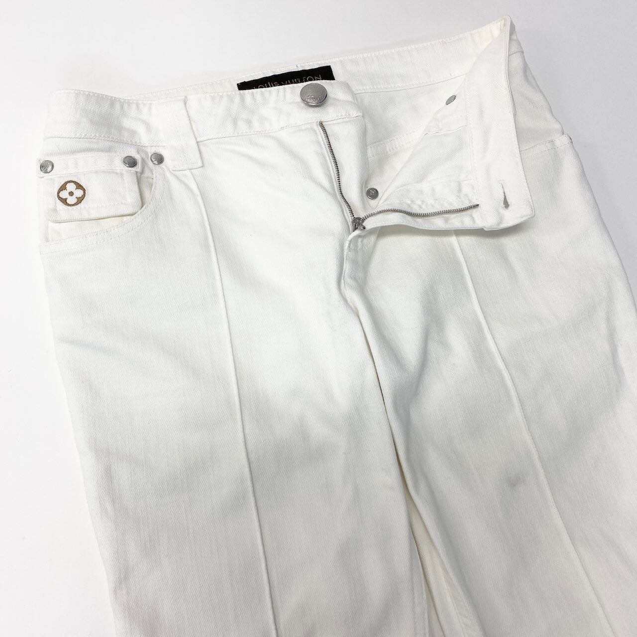 Ed2  LOUIS VUITTON ルイヴィトン クロップド デニムパンツ カラーデニム モノグラムフラワー レディース 女性服 サイズ36 ホワイトu02t