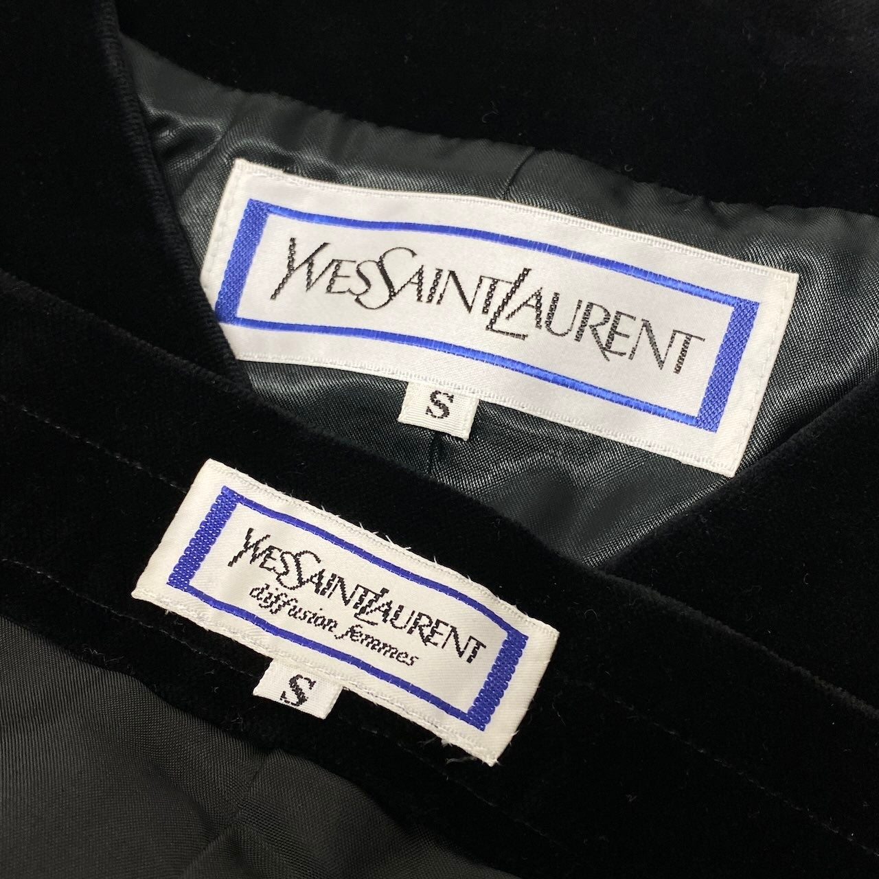 Eg6 YVES SAINT LAURENT イヴサンローラン セットアップ スカートスーツ ベロア ノーカラージャケット  サイズS ブラック レディースo07t