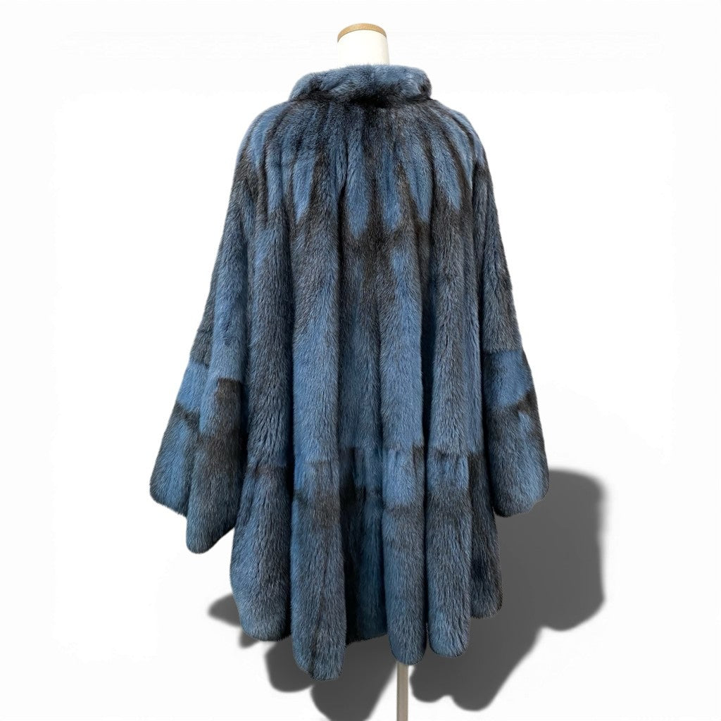 29l27《超希少》 染め クロスミンク ポンチョ型 ロングコート サイズF ブルー ブラック 最高級本毛皮 MINK FUR 毛並み◎t18r