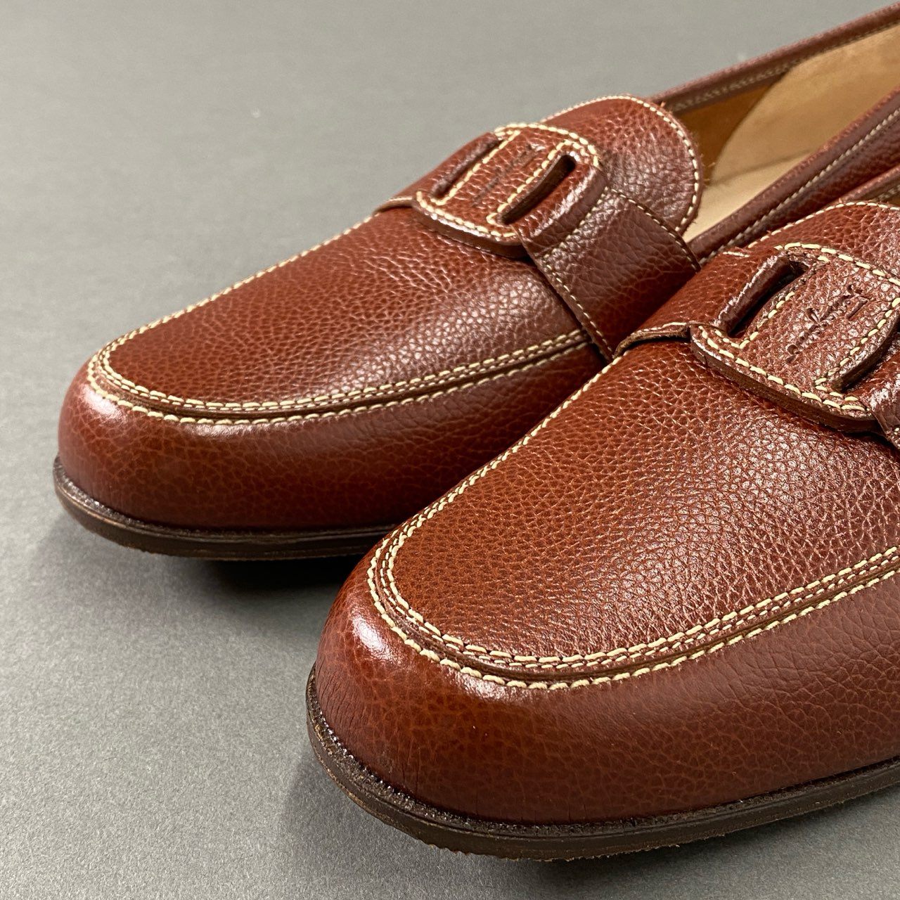 9i20 《美品》 Salvatore Ferragamo サルヴァトーレ フェラガモ VARA ヴァラ レザー ローファー 8 1/2 ブラウン Leather イタリア製 シューズ