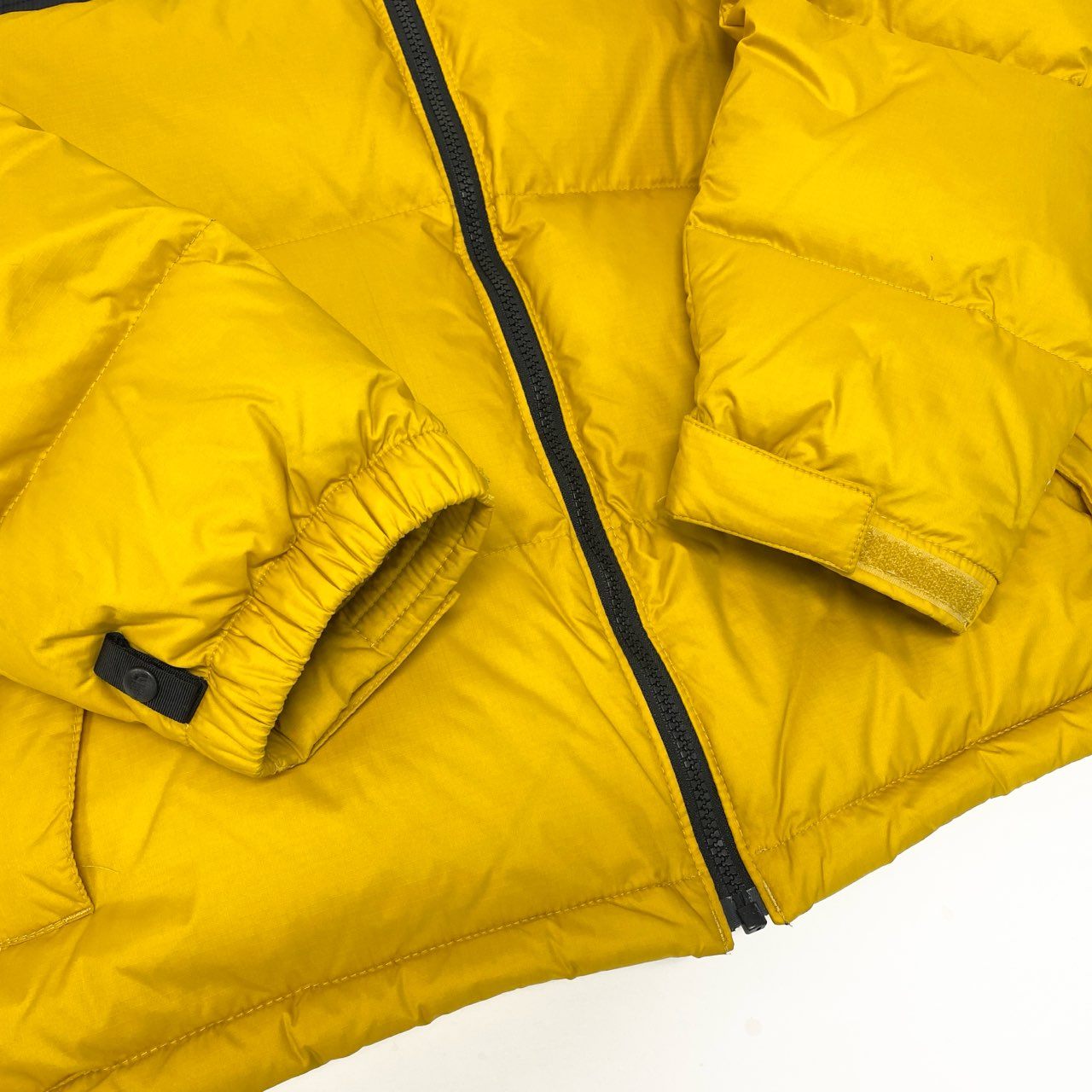 59c5 THE NORTH FACE ザ ノースフェイス 1996 レトロヌプシ ダウンジャケット NF0A3C8D サイズS オレンジ ブラック メンズ 男性用 アウターk02i