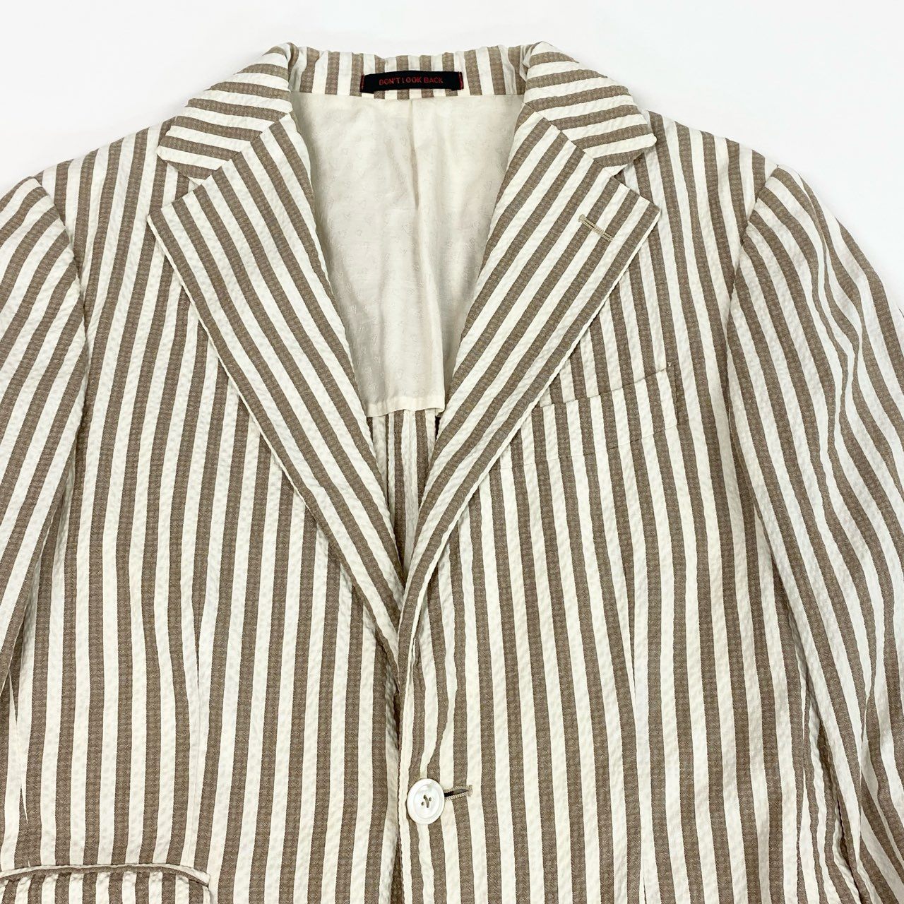 49L9 THE GIGI ザジジ テーラードジャケット サマージャケット シアサッカー 42 ホワイト ブラウン メンズ 紳士服u02t