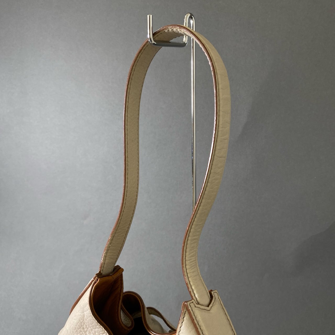 Ag17 Max Mara マックスマーラ leather bucket bag レザーバケットバッグ ホワイト ワンショルダー ハンドバッグ