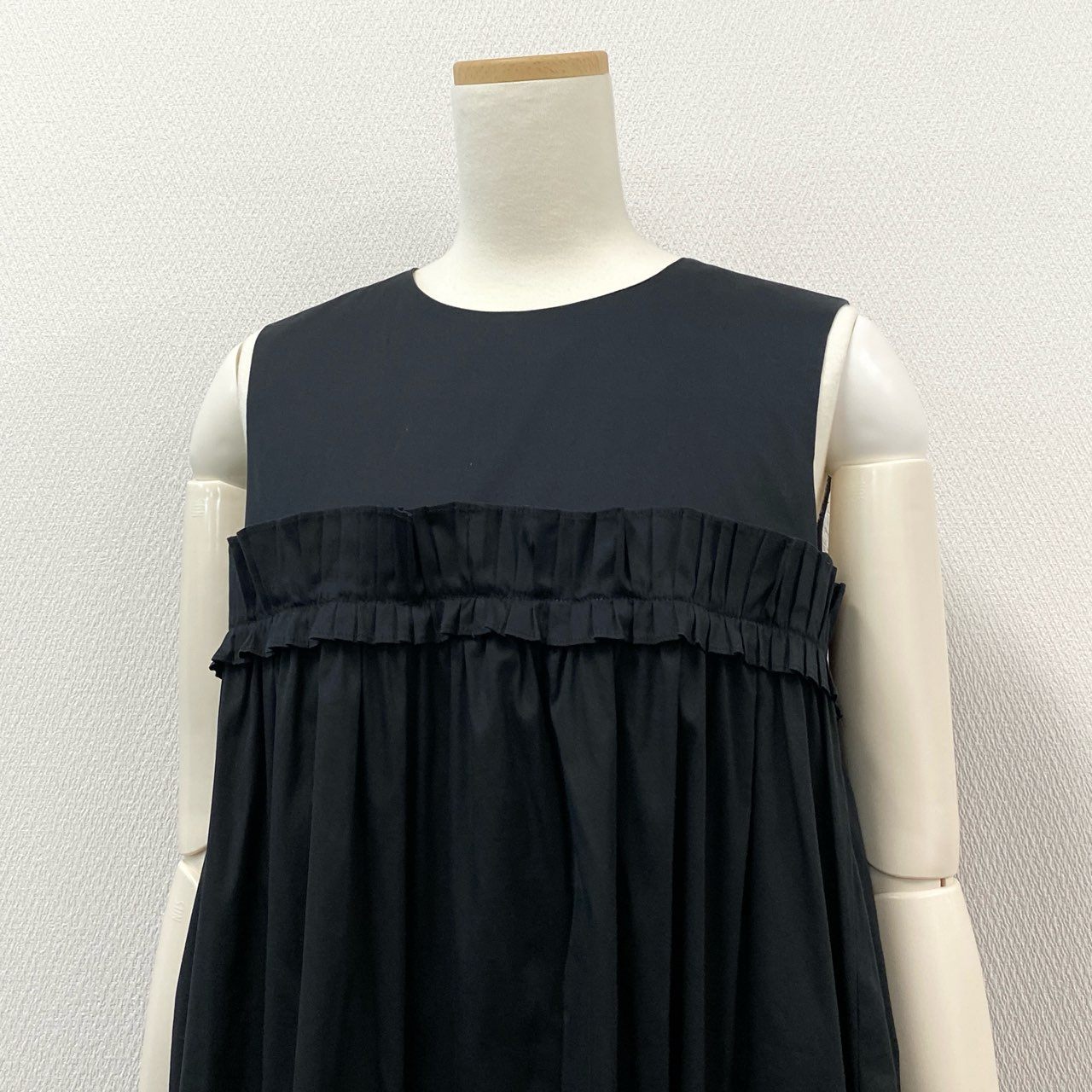 85i12 ’s Max Mara エスマックスマーラ ノースリーブワンピース ウエスト切替 ロング丈ワンピース レディース 女性用 155/80A ブラックu02t