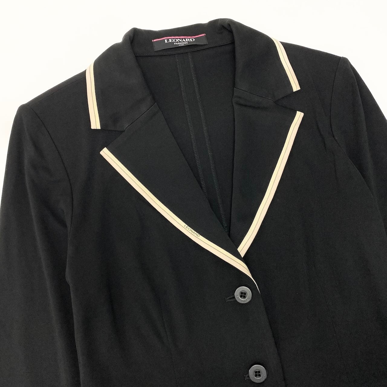 86d9 LEONARD FASHION レオナール テーラードジャケット アンコンジャケット  カンカン素材 ストレッチ素材 薄手 サイズL ブラック レディース 女性用o07t