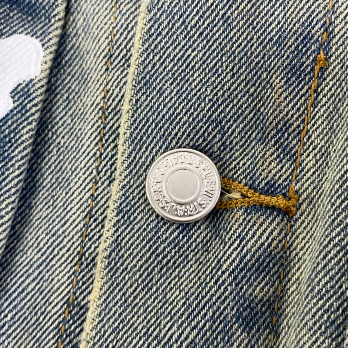 87g11 Levi’s リーバイス DENIM TEARS コラボ 2ndタイプ コットンリースデニムジャケット サイズL ライトブルー コットン100％ メンズo07t