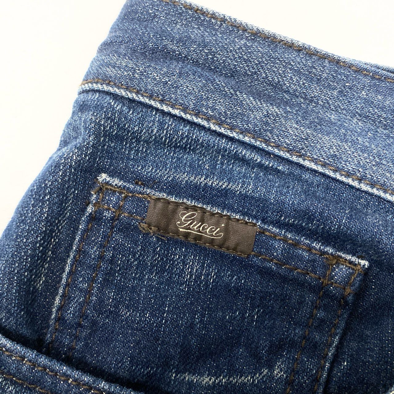 47b4 GUCCI グッチ イタリア製  ダメージ加工 デニムパンツ ボトムス ジーンズ  295816 46 インディゴブルー コットン メンズo07t