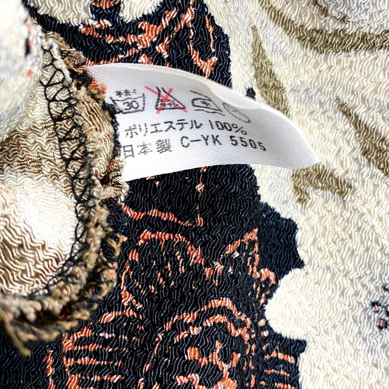 67e14【美品】詩仙堂 シセンドウ 半袖シャツワンピース ちりめん素材 総柄 日本製 ベージュ系 ポリエステル100％ レディース 女性用u02t