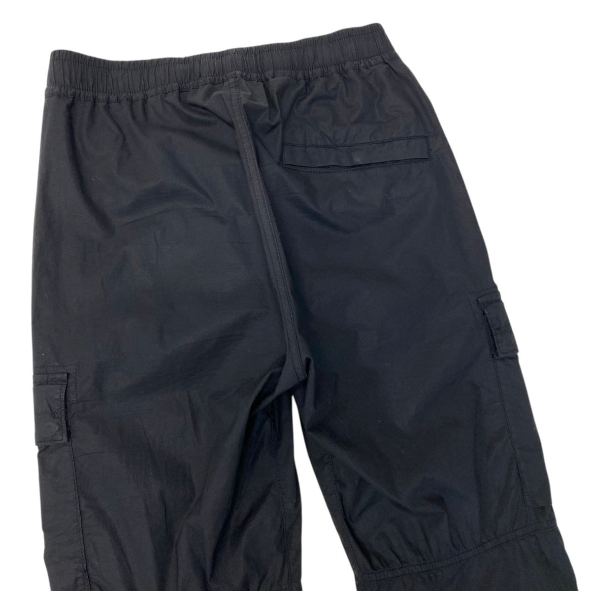 25j20 STONE ISLAND ストーンアイランド レギュラー テーパードフィット カーゴパンツ 伸縮性 3100031 W27 ブラック メンズo07t