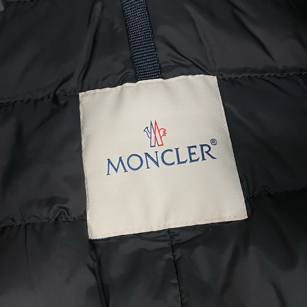 50a19 MONCLER モンクレール ESNAL GIACCA ダウンジャケット インナーダウン テーラードジャケット 重ね着風 メンズ 紳士服 D20913070480 549NB サイズ1 ブラックo07t