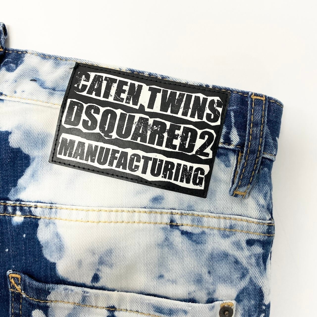 20d30 【美品】  DSQUARED2 ディースクエアード 19ss Skater Jeans スケータージーンズ ブリーチ加工 デニムパンツ S74LB0510 サイズ46 インディゴブルー メンズ 紳士服u02t