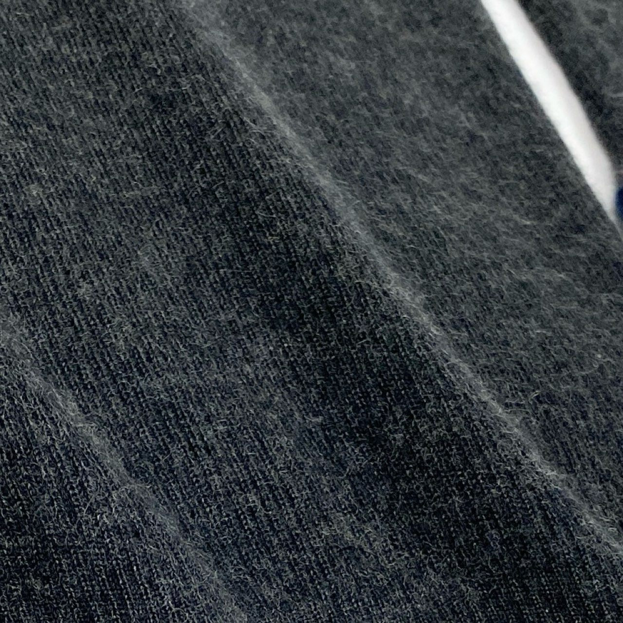 10a13 CHANEL シャネル クルーネック ニットセーター リブニット 長袖 カシミヤシルク混〇  レディース 女性用 P31828K00700 サイズ42 ダークグレー オフホワイト ネイビーo07t