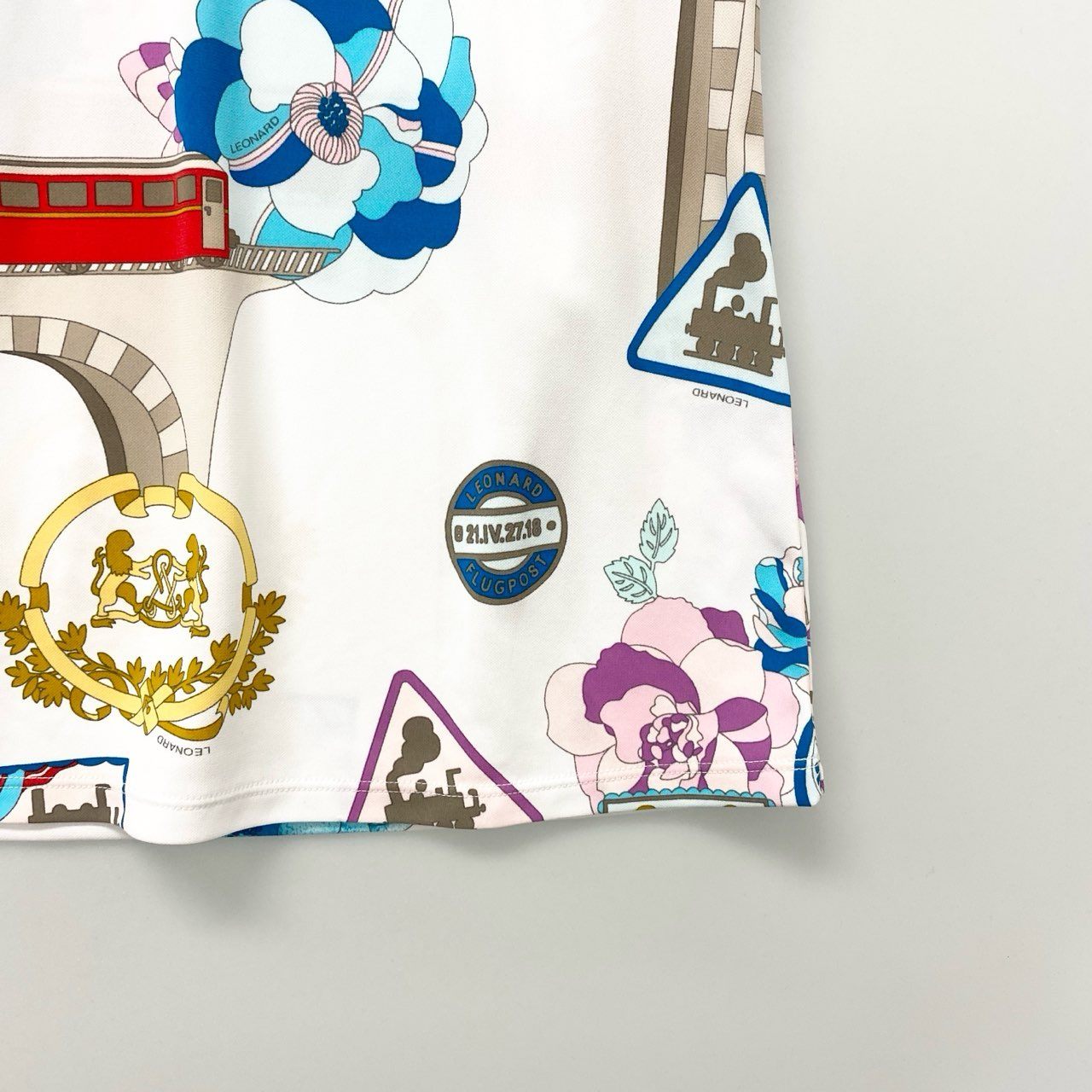 14c20 《美品》 LEONARD レオナール 伸縮ストレッチ 半袖Tシャツ カットソー トップス 40 マルチカラー ポリエステル レディースu02t