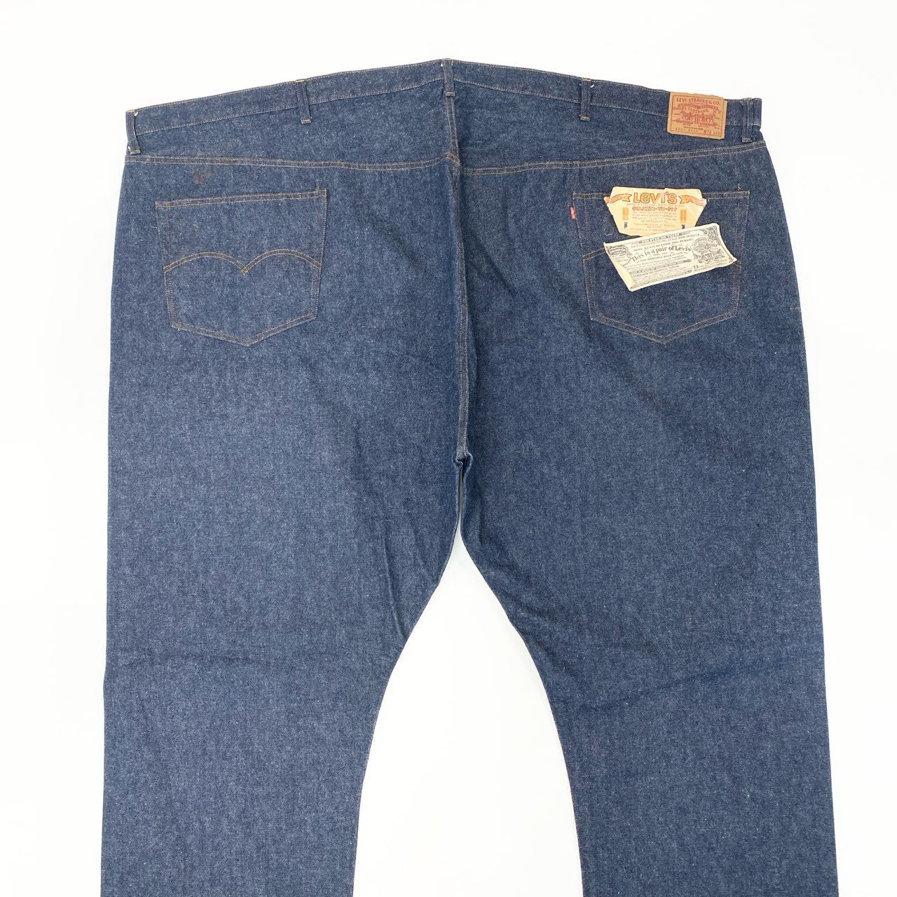 80i29 《保管品》 Levi's リーバイス 超巨大 66モデル バナー デッドストック ボタン裏6 4501-0117 W76 L45 濃紺 デニム 赤耳 タグ付き 展示t18r