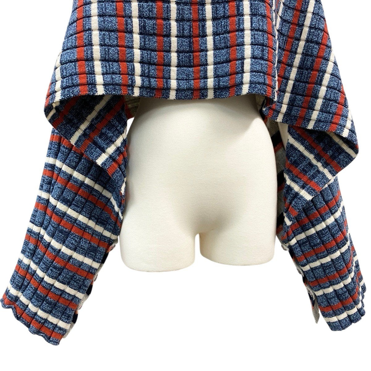 7g29 WASTE YARN PROJECT ウェイストヤーン プロジェクト CARO TURTLE BECK PONC ニットセーター ポンチョニット クロップド 4010400245 5088 マルチカラー ウール100％ レディース 女性用t18r