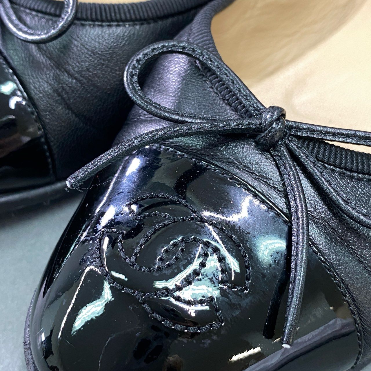 5d22 CHANEL シャネル ココマーク ラムスキン バレリーナ フラットシューズ パンプス イタリア製 G02819 36 ブラック レザー