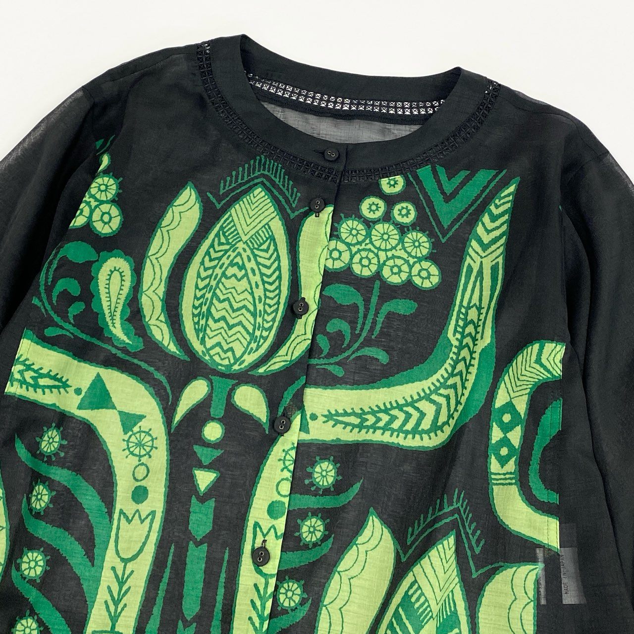 41k26 TOKUKO 1er VOL トクコプルミエヴォル シアー チュニックシャツ ロングスリーブ 花柄モチーフ レディース 女性用 9 ブラック グリーンu02t