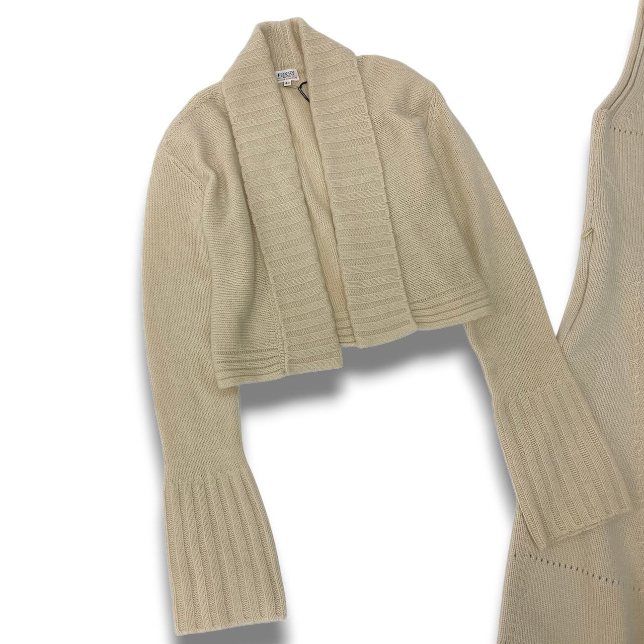 54c19 【タグ付】 FOXEY BOUTIQUE フォクシー カシミヤニット アンサンブル 上下セット ノースリーブワンピース 長袖カーディガン ボレロ レディース 女性服 サイズ40 ライトベージュ カシミア100％u02t