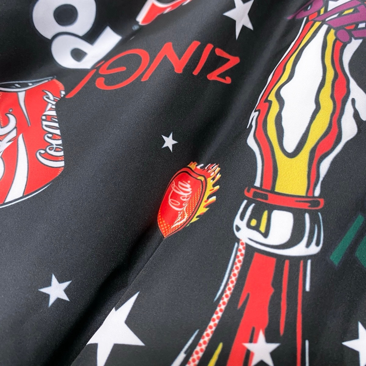 68h18 FCRB × Coca Cola エフシーレアルブリストル コカ・コーラ コラボ リバーシブルブルゾン ナイロンジャケット サイズM ブラック メンズu02t