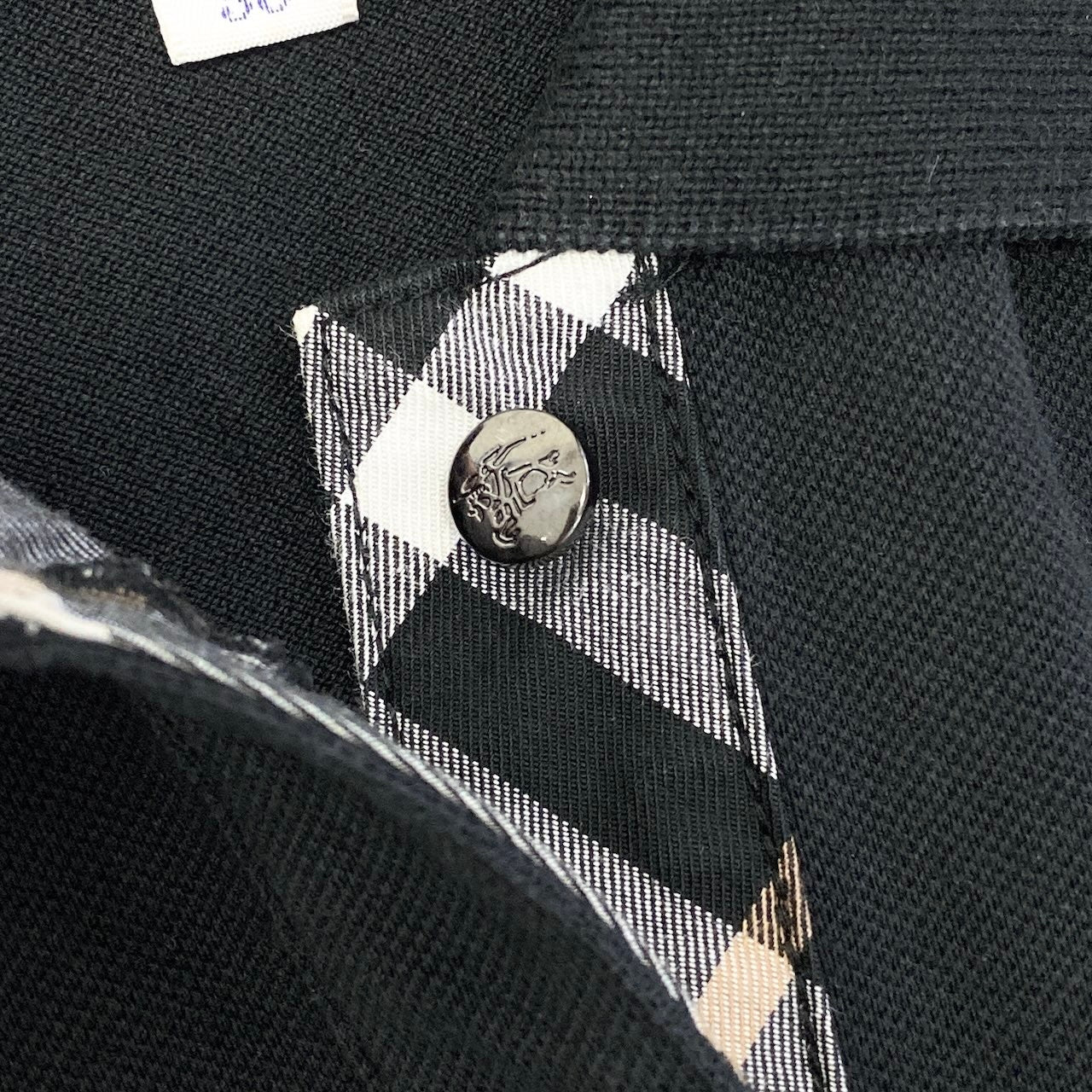 59d28 BURBERRY LONDON BLUE LABEL バーバリーロンドン ブルーレーベル 半袖ポロシャツ カットソー トップス ワンポイント刺繡 バックロゴプリント サイズ38 ブラック レディース 女性用u02t