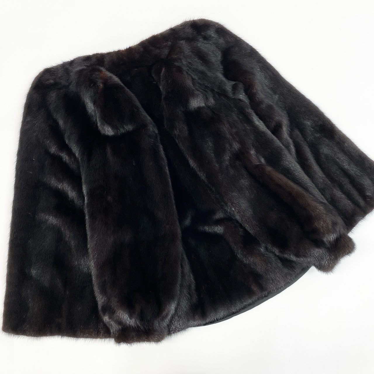 36a16 SAGA MINK サガミンク 銀サガ ダークミンク ミンクコート 毛皮コート 毛並み綺麗 F ブラック系 ミンクファーt18r
