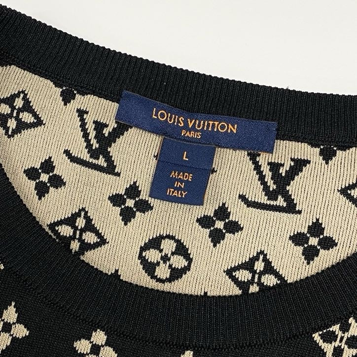 45k18 《美品》 LOUIS VUITTON ルイヴィトン モノグラム 半袖ニット ジャガードニットトップ カットソー イタリア製 ロゴプレート 1A93HY L ブラック