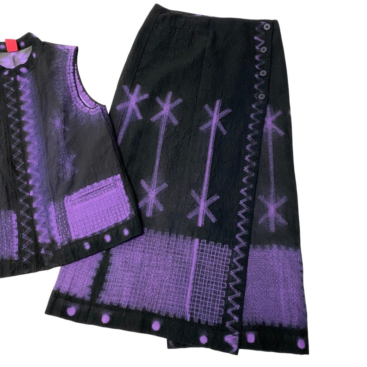 j23 【美品】ISSEY MIYAKE HaaT スカートセットアップ 幾何学転写デザインベスト ロング巻きスカート HA03FE581 2サイズ ブラック パープル レディース 女性用u02t
