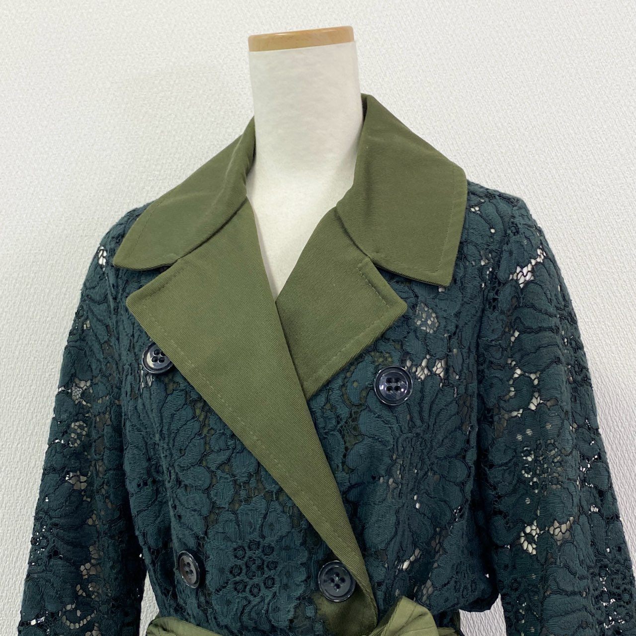 7j18 《美品》 Dorothee Schumacher ドロシーシューマッハ レース刺繍 ショートコート ベルテッド ジャケット アウター 1 グリーン カーキ