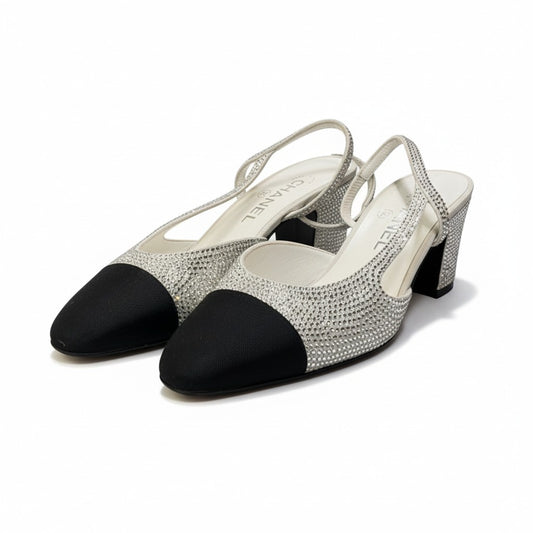 b13《美品》 CHANEL シャネル スリングバック ラインストーン ココマーク ヒールパンプス G31318 38 シルバー ブラック レディースta1