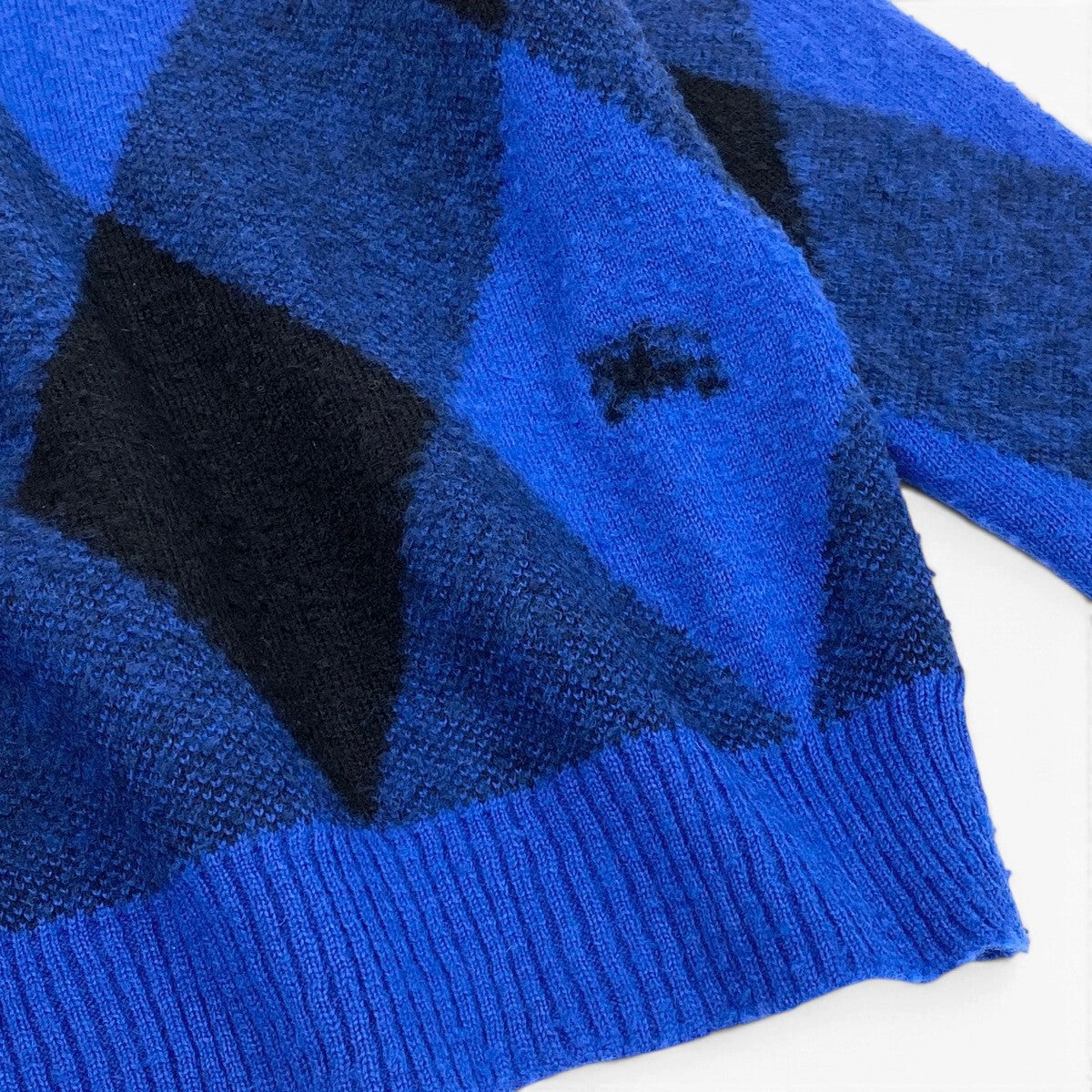 Mj9 【未使用タグ付】 BURBERRY バーバリー アーガイル チェック ウールセーター 8078750 サイズS ブルー ブラック ウール100％ メンズu02t